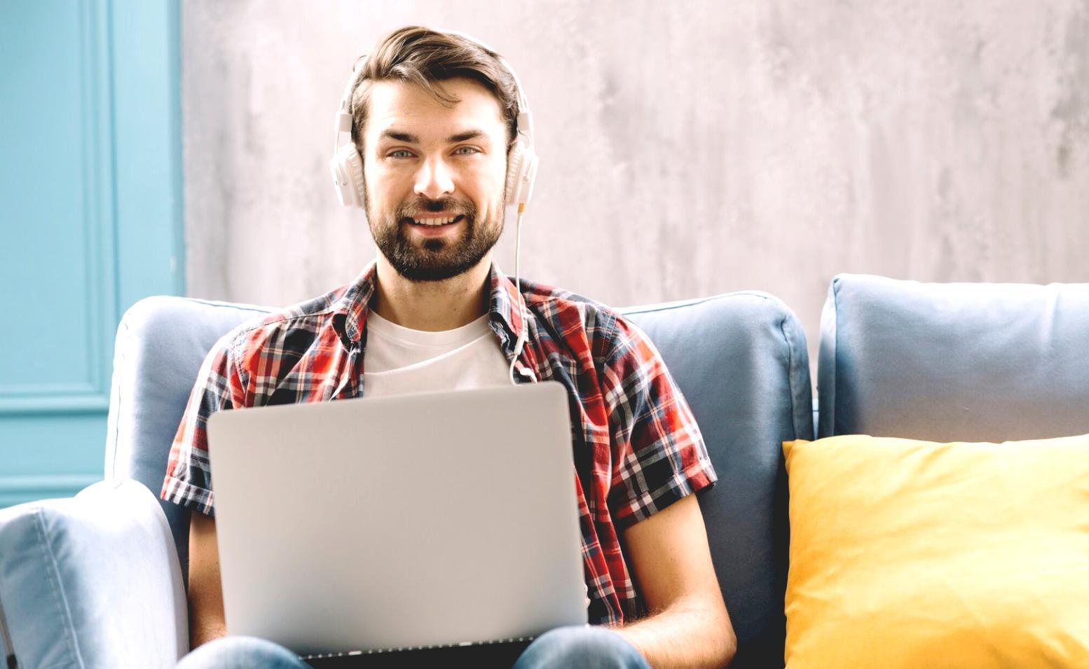 Moderne Haaranalyse-Technologie und professionelle Beratungsumgebung